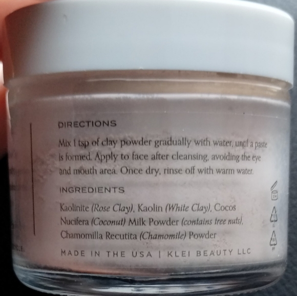 Klei COCONUT MILK & CHAMOMILE Nourish PINK CLAY MASK - Picture 3 of 5
